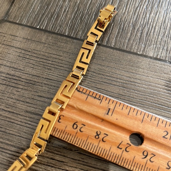 Vintage Greek Key Necklace, Gold-tone Metal - Picture 11 of 14